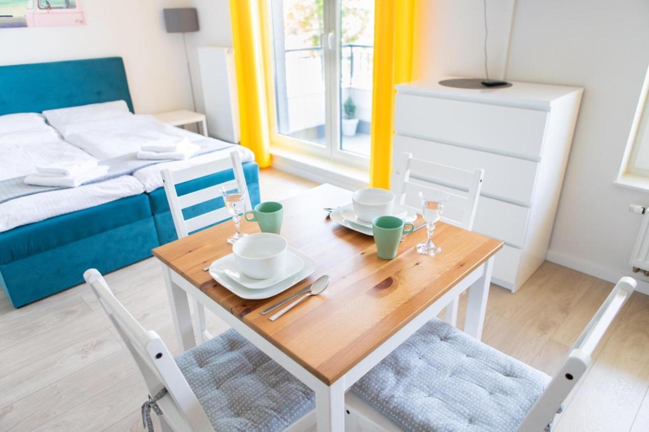 Apartament Sunset Apartment อุสตรอเนียมอร์สเกีย ภายนอก รูปภาพ