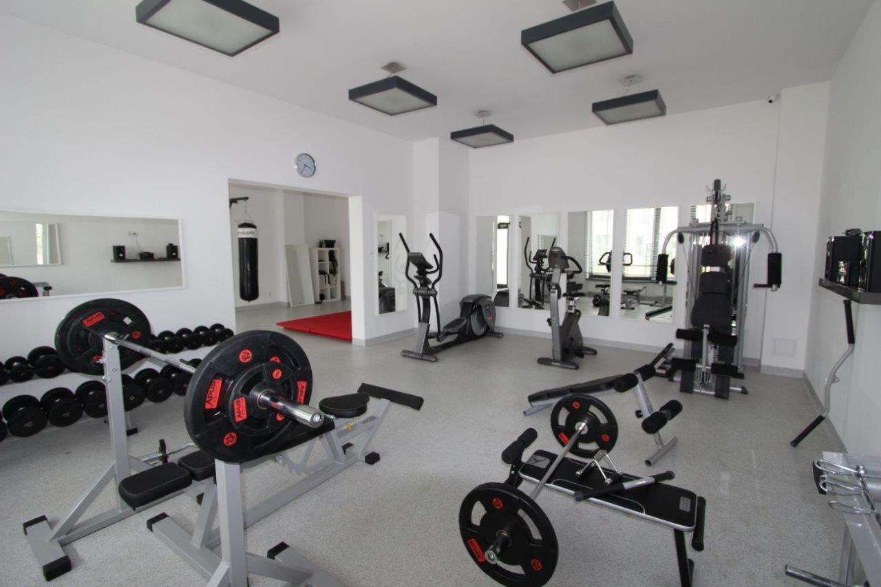 Apartament Sunset Apartment อุสตรอเนียมอร์สเกีย ภายนอก รูปภาพ
